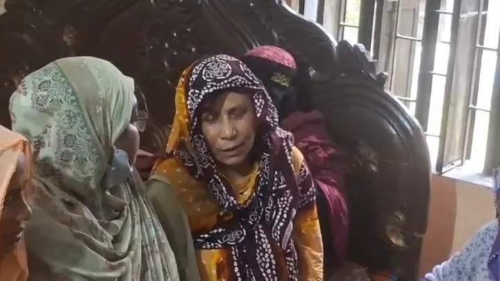 ইতালিতে ট্রিপল মার্ডার এখনো মা জানেন না তার একমাত্র ছেলে বেঁচে নেই